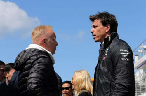 Российский бизнесмен может купить «Рено». У нас опять появится своя «конюшня»?