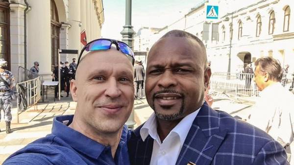 Менеджер Роя Джонса рассказал о начале переговоров с Тайсоном