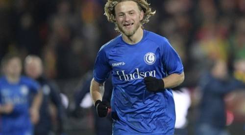 Роман БЕЗУС: «Хотелось бы, чтобы Сидорчук поднял Кубок над головой»