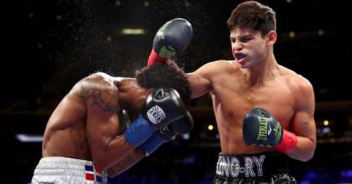 WBO назначила бой между Гарсией и Таго, но американец может уступить Беринчику