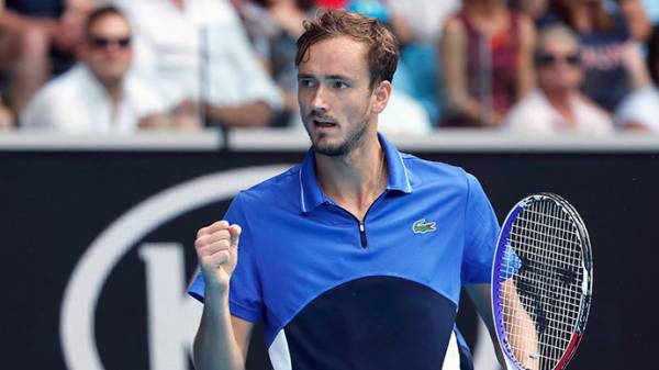 Медведев отправился в Нью-Йорк на «Мастерс» и US Open