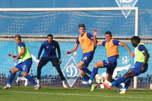 ФОТО. Динамо провело первый матч при Мирче Луческу