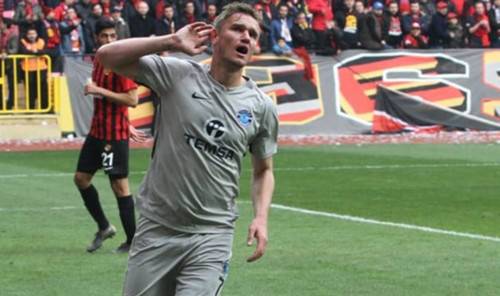 Гладкий присоединился к Заре