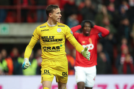 Акинфеев, Месси, Шунин, Кьеллини, Рамос… Кто самый преданный игрок в 10 топ-лигах Европы?