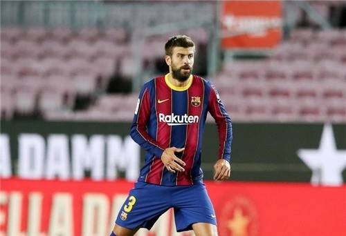 Барселона потеряла Пике на длительный срок