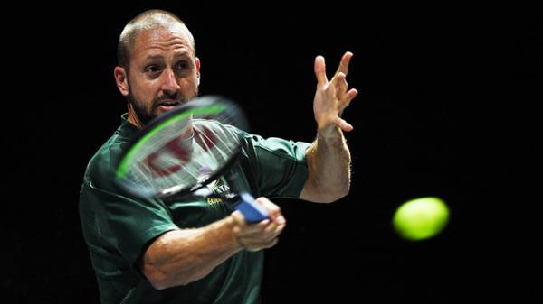 Сандгрену разрешили отправиться на Australian Open, несмотря на положительный тест на коронавирус