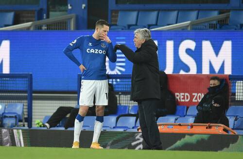 Анчелотти в шоке! Эвертон дома уступил аутсайдеру Фулхэму