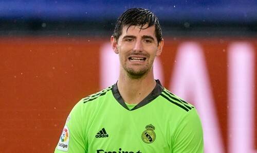 Куртуа назвал своих кумиров среди голкиперов