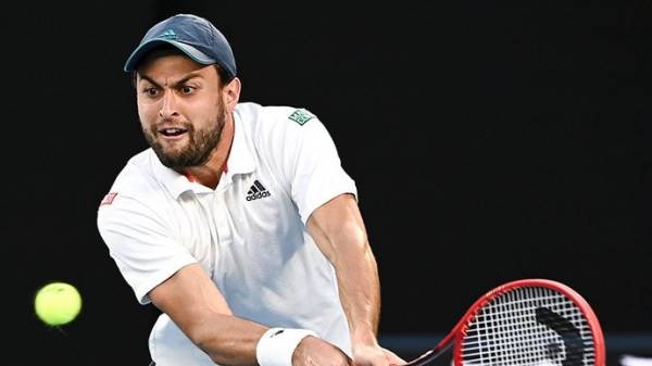 Карацев на «Ролан Гаррос» потренировался с Федерером, Хачанов — с Надалем