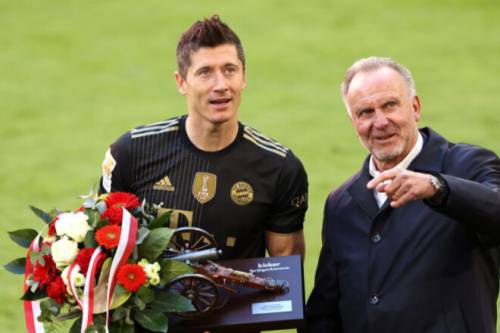 ВИДЕО. Забил на 90 минуте. Левандовски побил невероятный рекорд Бундеслиги