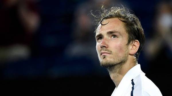 Медведев присоединился к сборной России в Токио