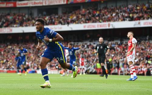 Премьерный гол Лукаку. Челси уверенно победил Арсенал