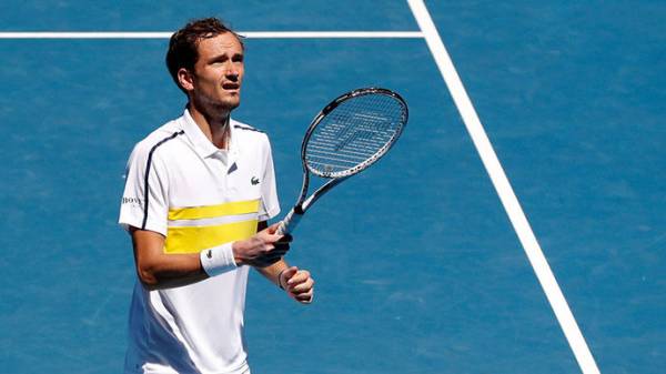 Российские участники ОИ-2020 подозреваются в примении допинга, Медведев вышел в полуфинал «Мастерса» и другие ночные новости