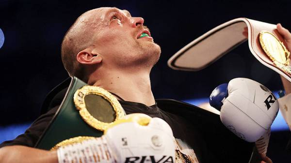 Усик победил Джошуа, 6-я защита титула Шевченко в UFC, у Магкеева выявили разрыв «крестов» и другие ночные новости