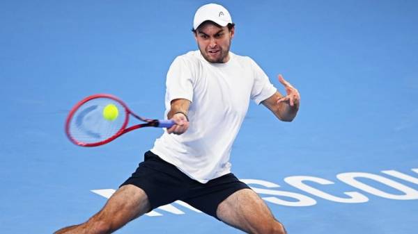 «К черту эти свечки, буду фигачить». Рублев рассказал, что ему сказал Карацев в матче Кубка Дэвиса