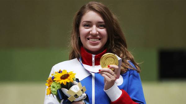 Журналисты назвали лучших спортсменов года — лауреатов «Серебряной лани-2021»