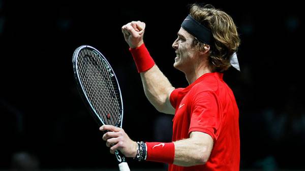 Рублев разобрался с Кепфером в первом матче полуфинала Кубка Дэвиса