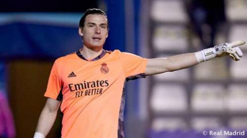 В «Реале», «Атлетико» и «Барселоне» вспышка ковида, а тур уже через три дня. Это шанс для Лунина