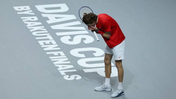 Рублев вывел сборную России вперед в матче со Швецией в четвертьфинале Кубка Дэвиса