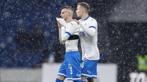 Кротов и Касинтура «поддержали» протест фанатов. «Уфа» вдевятером проиграла «Динамо»