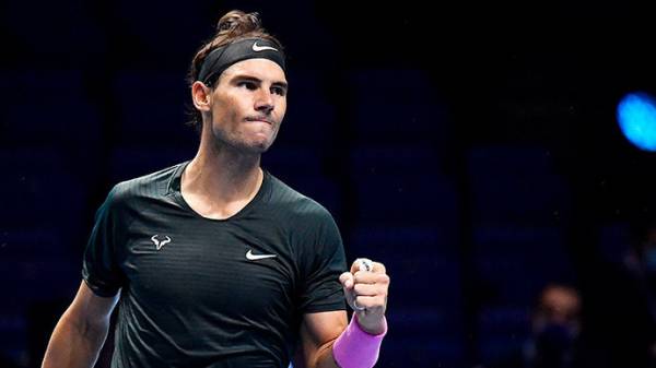 Надаль рассказал о частых беседах с Федерером