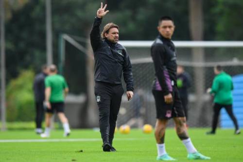 Фарке видит Алонсо и Ботхейма в основе. «Краснодар» провел первый матч при новом тренере