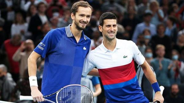 Медведев высказался о ситуации с Джоковичем в Австралии