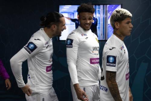 Дмитрий Селюк: РПЛ должна вмешаться, иначе легионеры потеряют до 60 процентов зарплаты