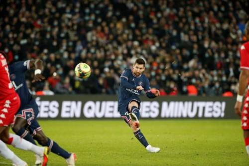 Пощипает ли «Монако» фаворита? «ПСЖ» отправляется на выезд без Месси и с плохим настроением