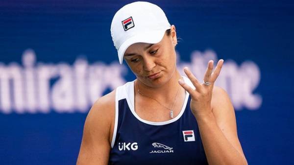 Первая ракетка мира Барти отказалась от участия в турнирах в Индиан-Уэллсе и Майами
