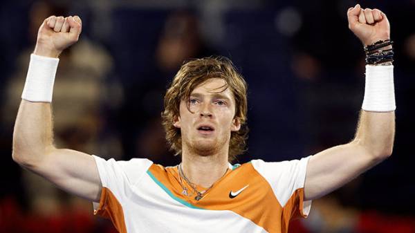 «Слова Рублева о передаче призовых на гуманитарную помощь более эффективное решение, чем отстранение» — экс-тренер Серены Уильямс