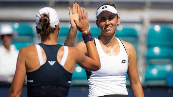 Кудерметова вышла в финал теннисного турнира в Майами в парах