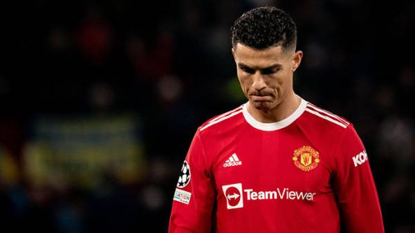 Роналду решил продать свой частный самолет из-за его размеров — СМИ