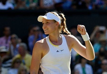 «Надо же было так опозориться!» Над Уимблдоном издеваются из-за русской сенсации