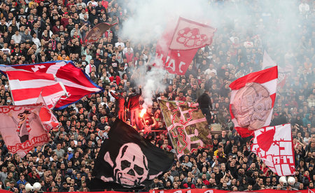 «Убери от него руки, клоун!» Неожиданный трансфер российского футболиста в Европу