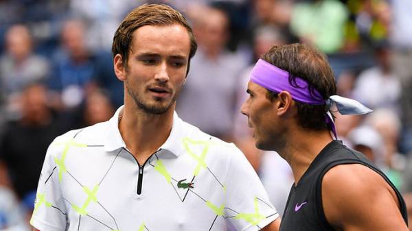 Медведев и Надаль являются главными претендентами на победу в US Open, считает Сафиуллин