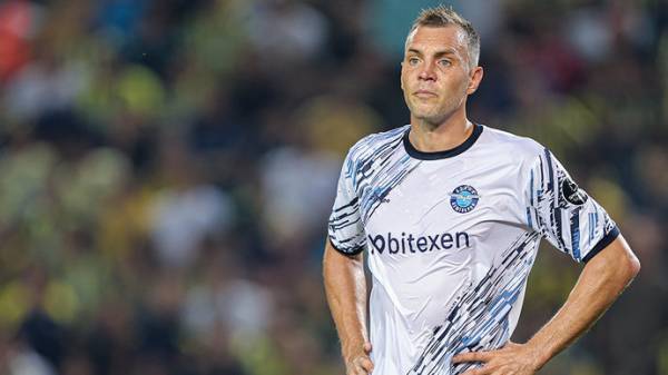 В Турции объяснили, почему Дзюба не получает игровой практики в «Адана Демирспор»