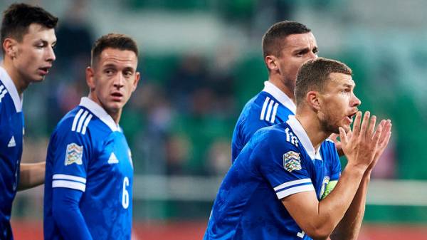 «В боснийской федерации футбола — балаган. Они сами между собой не могут договориться!» — агент Божовича об отмене матча сборных России и Боснии