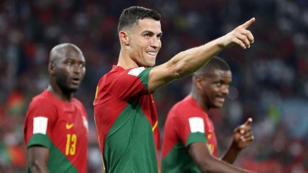 Российский футболист может сыграть против Роналду на ЧМ-2022. Что для этого нужно?