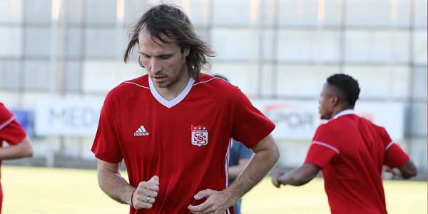 Для «Краснодара» самое главное — выиграть Кубок России, поэтому игра с «Ростовом» уйдет на второй план, считает Дьяков