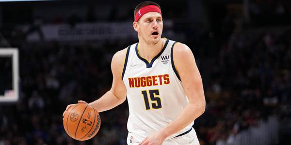 «Денвер» вышел в финал НБА