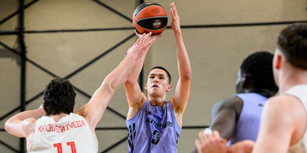 Суперталант из России завоевал титул с «Реалом». Как же полыхает у русофобов!