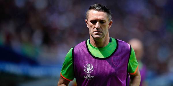 Экс-звезда АПЛ через суд выселил из своего особняка 74-летнюю женщину