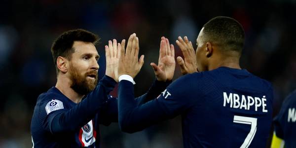 WhoScored включил лишь Месси и Мбаппе от «ПСЖ» в символическую команду сезона Лиги 1