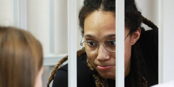 Виктор Бут о баскетболистке Грайнер: «По‑человечески желаю ей всего хорошего»