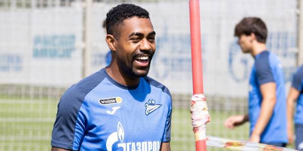 Называть Малкома легендой «Зенита» — перебор, считает Широков