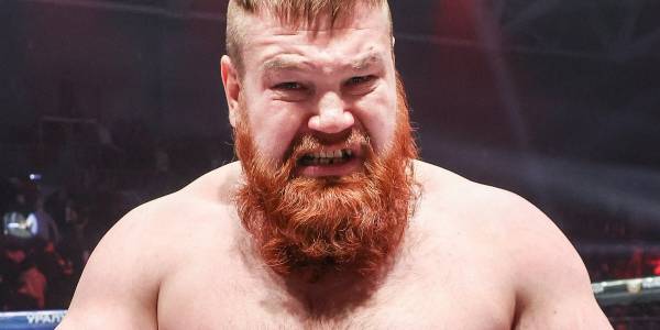 Дацик заставил страдать наглого британца. Тот хватался за сено и едва не ревел